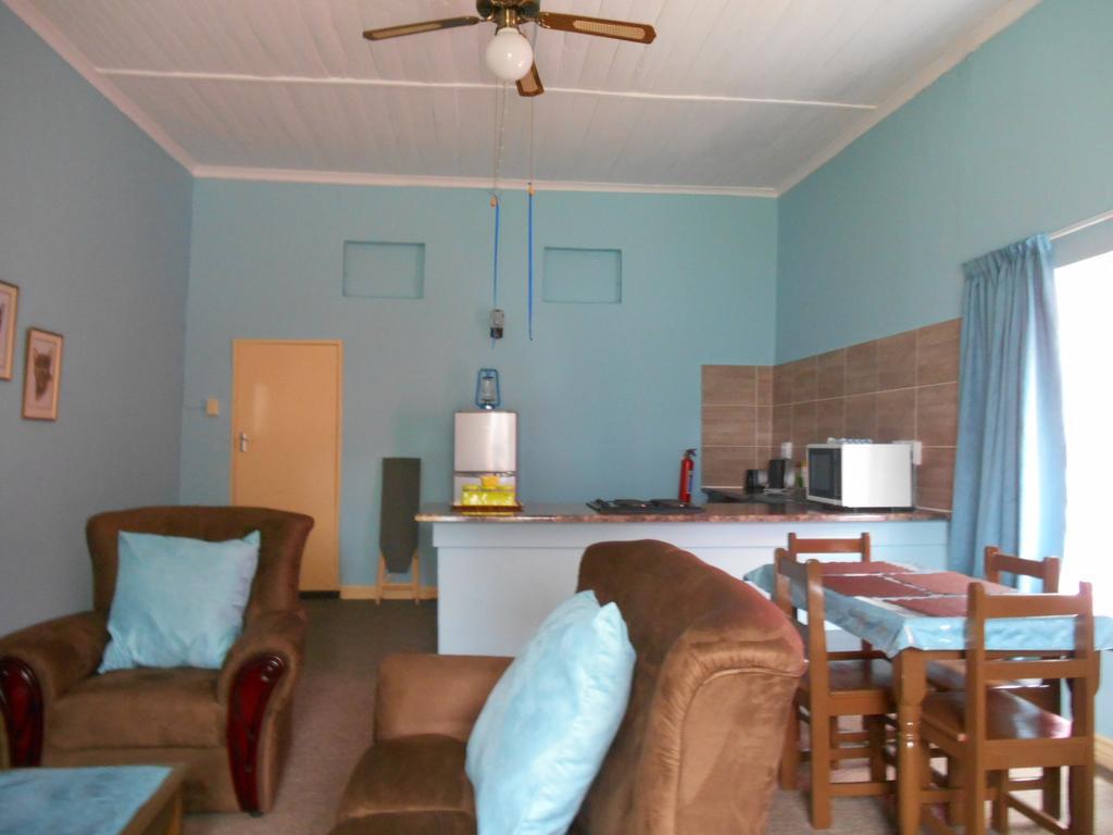Obesa Lodge Graaff Reinet Room photo